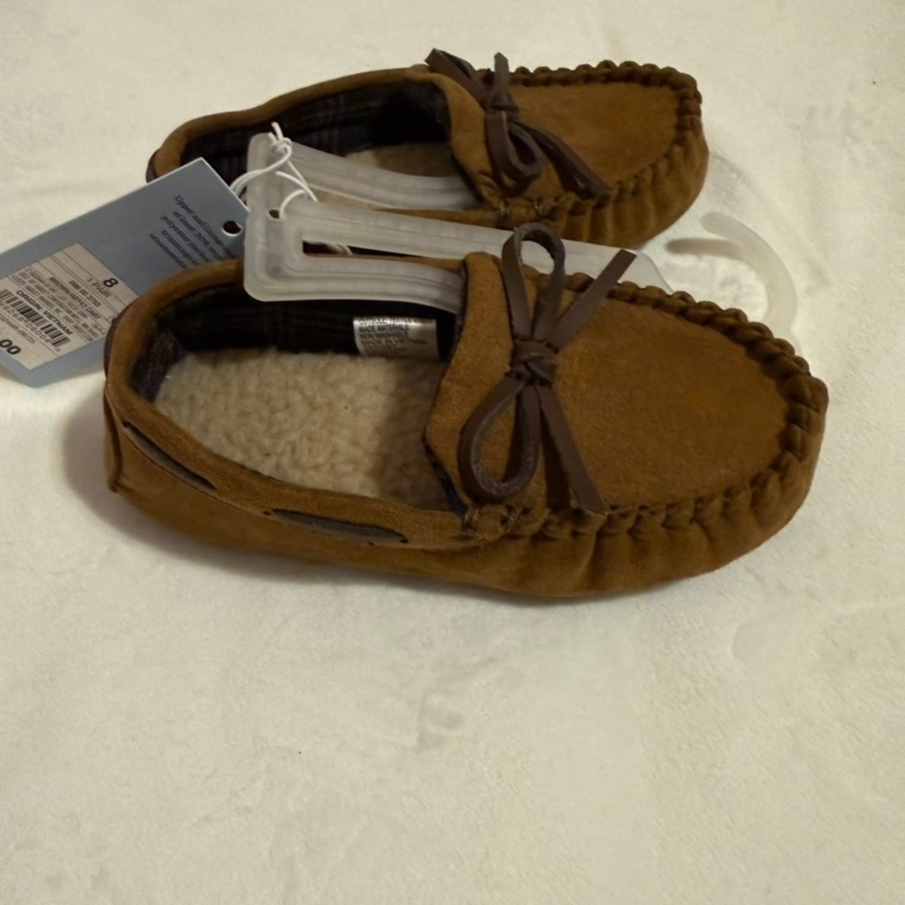 Cat & Jack Toddler Boys Brown Faux Suede Moccasin Slippers Size 8 NWT